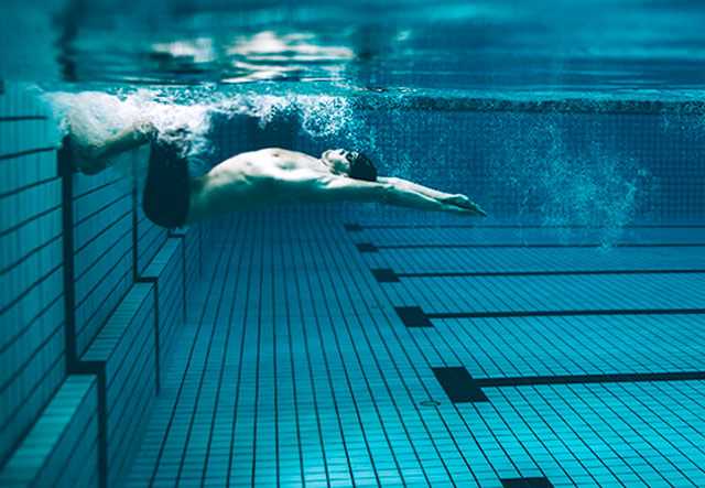 Средняя скорость плавания человека