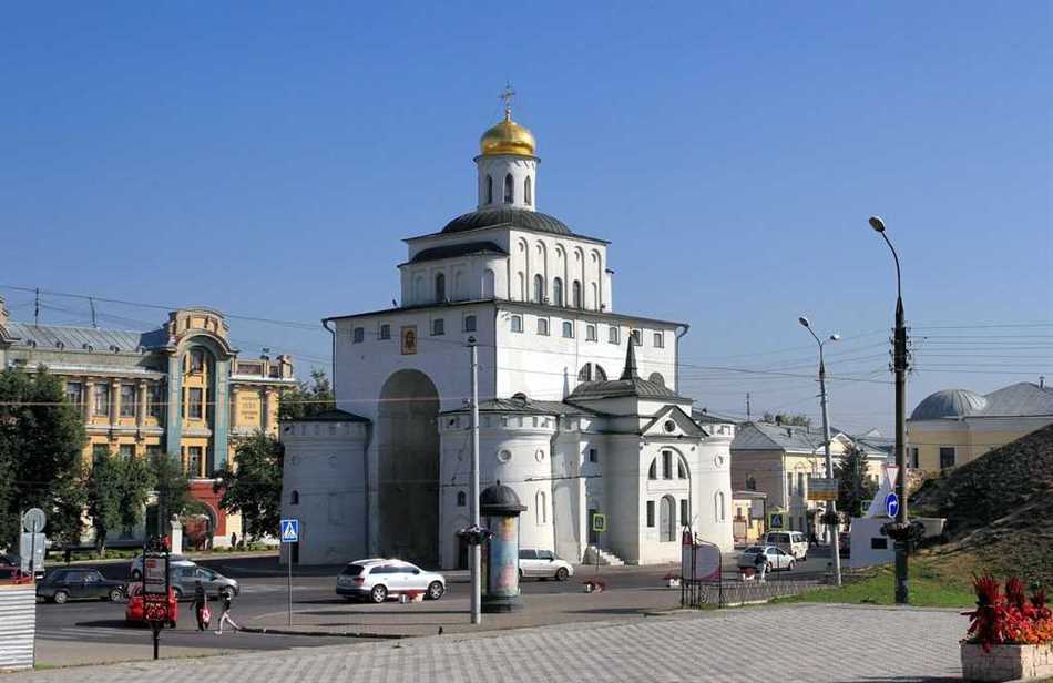 Великий Новгород - старинный крепостной город